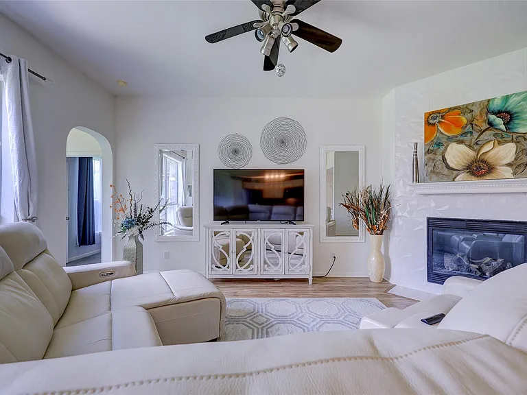 1819 Nelson Ranch Loop — Photo 3