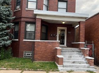 7053 S Eberhart Ave, Chicago, IL