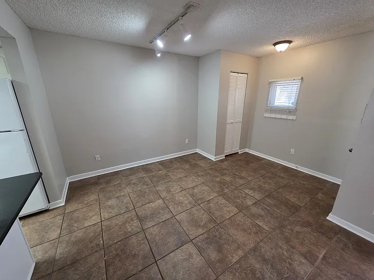 317 Hayden Rd #10 — Photo 16