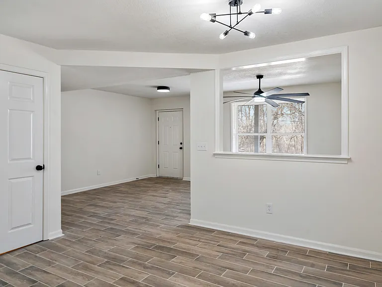 4001 S Minnie St — Photo 14