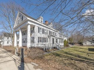 68 County Rd, Ipswich, MA 01938