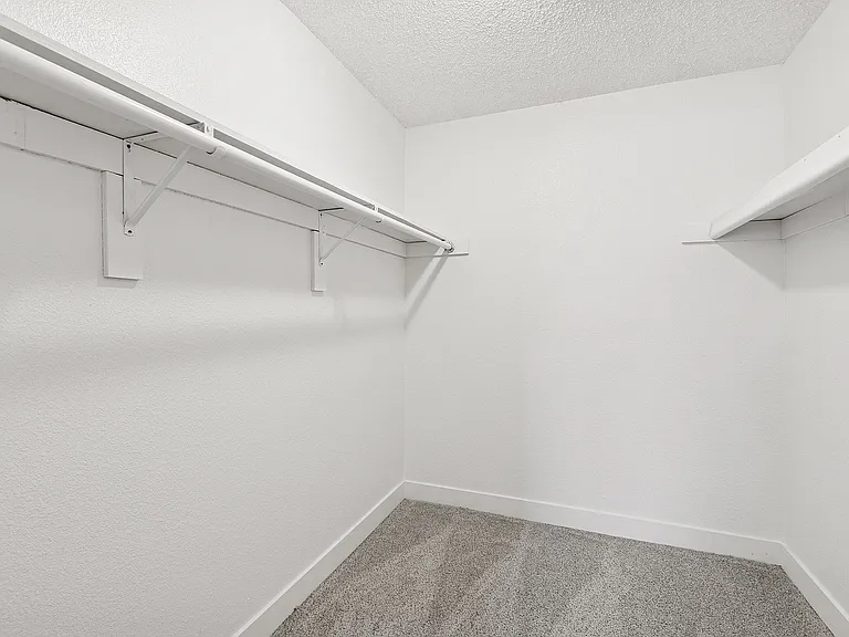 Peoria Grand Apartments — Photo 26