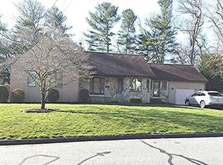90 Lexington Ave, Dartmouth, MA 02747