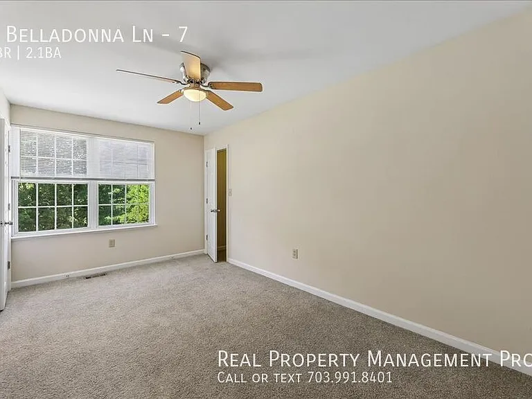 2 Belladonna Ln #7 — Photo 12