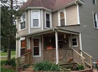 112 S 1st St, Irvington, KY 40146