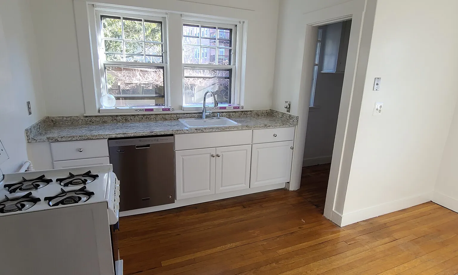 1 bed, $2,750 — Photo 4