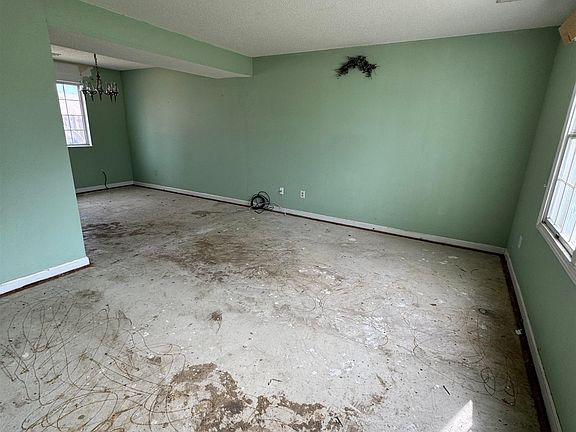 5th image of 3446 Old Brownsville Rd