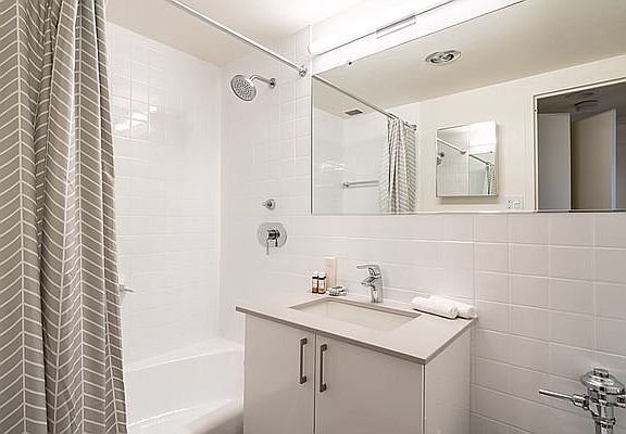 5th image of 320 E 95th St #2