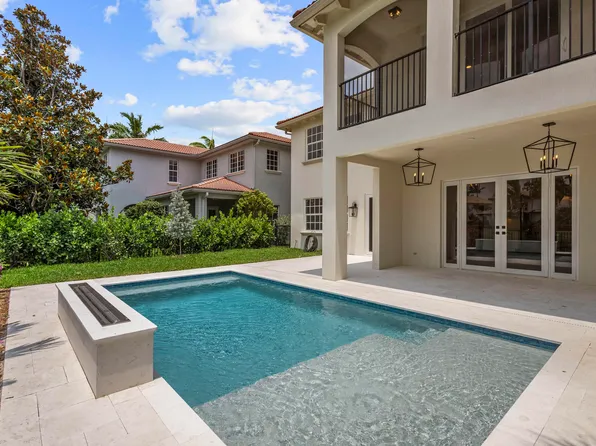 1423 E Barlow Court E, Palm Beach Gardens, FL 33410