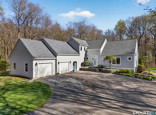29 Welsch Farms Rd, Killingworth, CT 06419