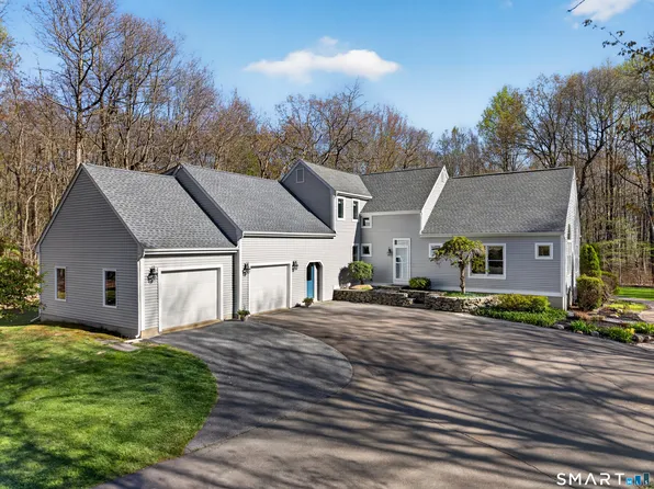29 Welsch Farms Road, Killingworth, CT 06419