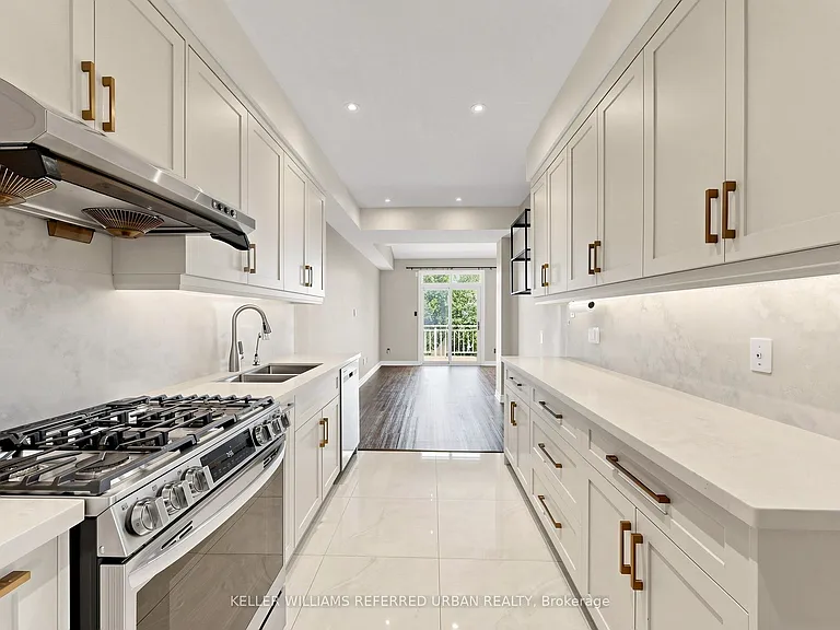 45 Cameo Dr — Photo 19