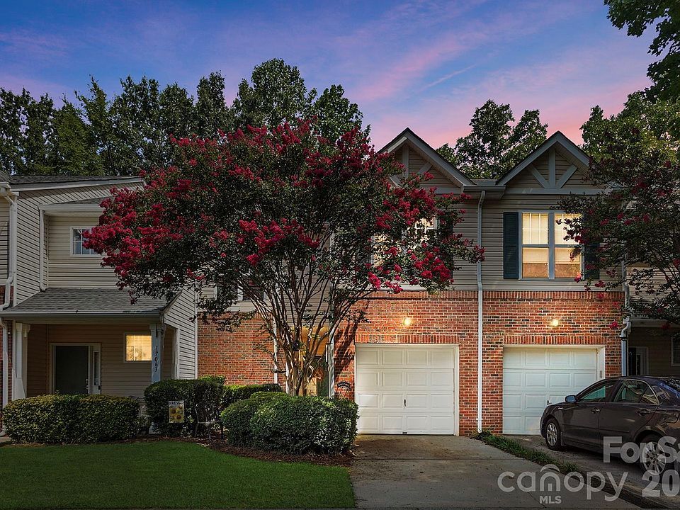 1st image of 17067 Commons Creek Dr