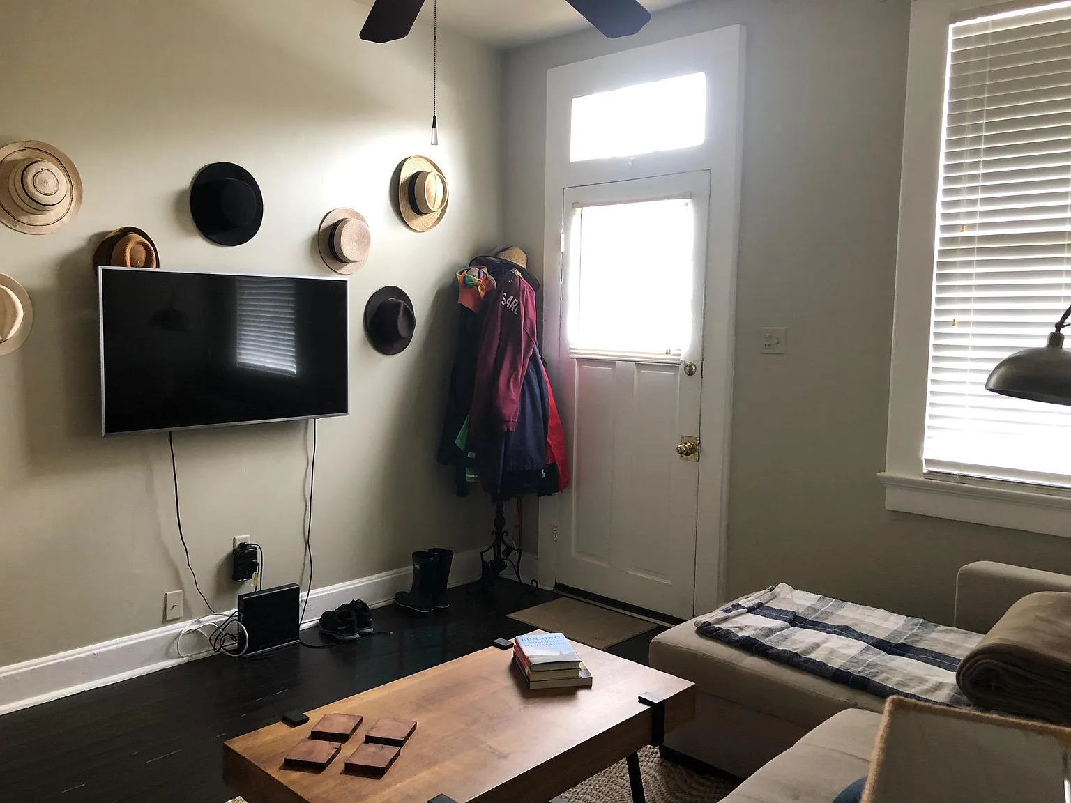 1 bed, 600 sqft, $1,600 — Photo 4