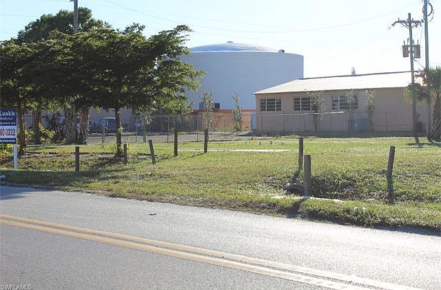 1st image of 140 Hunter Blvd