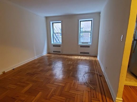 2nd image of 4115 45th St APT 2C