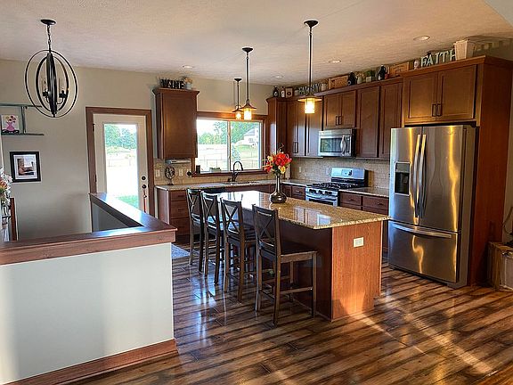 5th image of 3527 N Riverwalk Dr