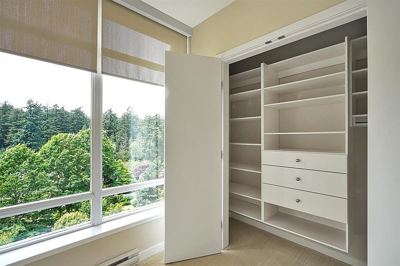 Burnaby Apartment for rent - 2 Bedrooms — photo 21