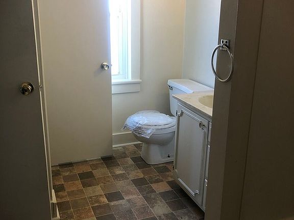 3rd image of 1 S Main St APT D