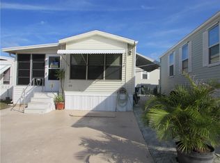 610 Nettles Blvd, Jensen Beach, FL 34957