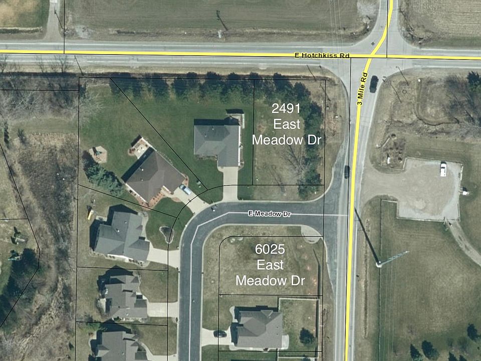 2nd image of 6025 E Meadow Dr