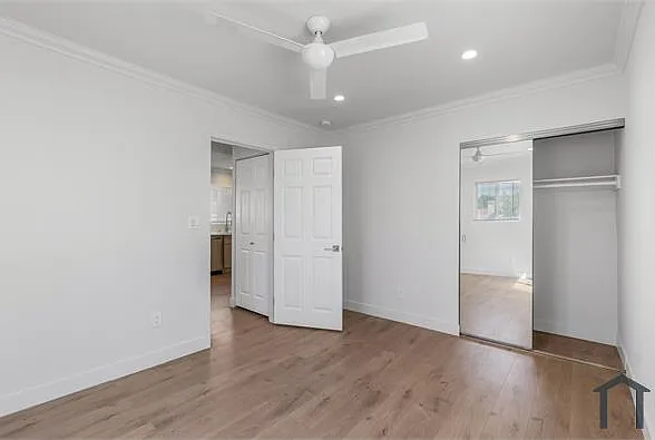 2927 1/2 Van Buren Pl — Photo 7