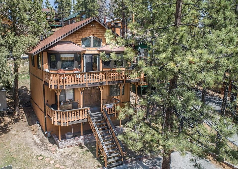1st image of 42778 Conifer Dr