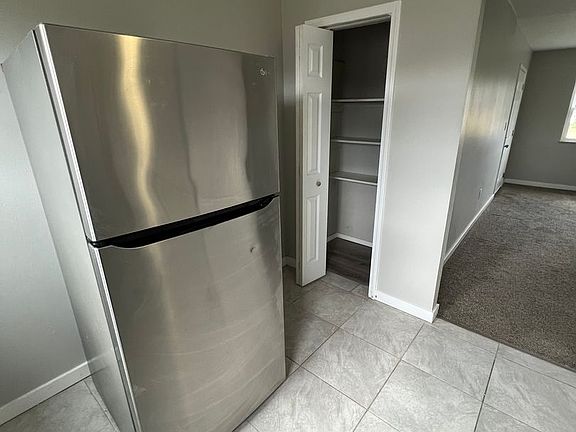 5th image of 4241-4245 Manhattan Ave #3
