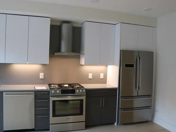 201 Marin Boulevard image 30 of 58