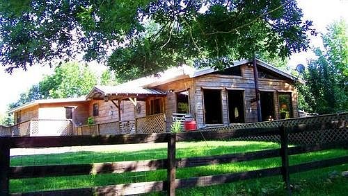 2nd image of 702 County Road 3317