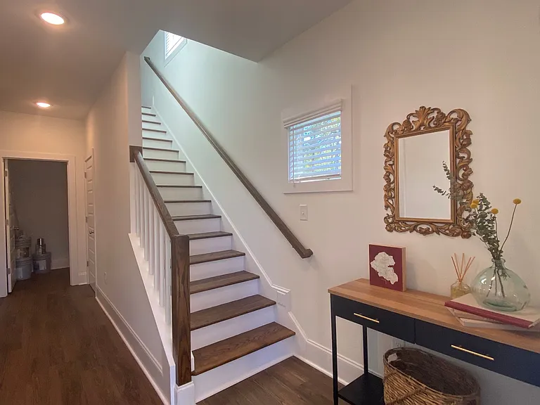 116 Conrad Dr — Photo 8