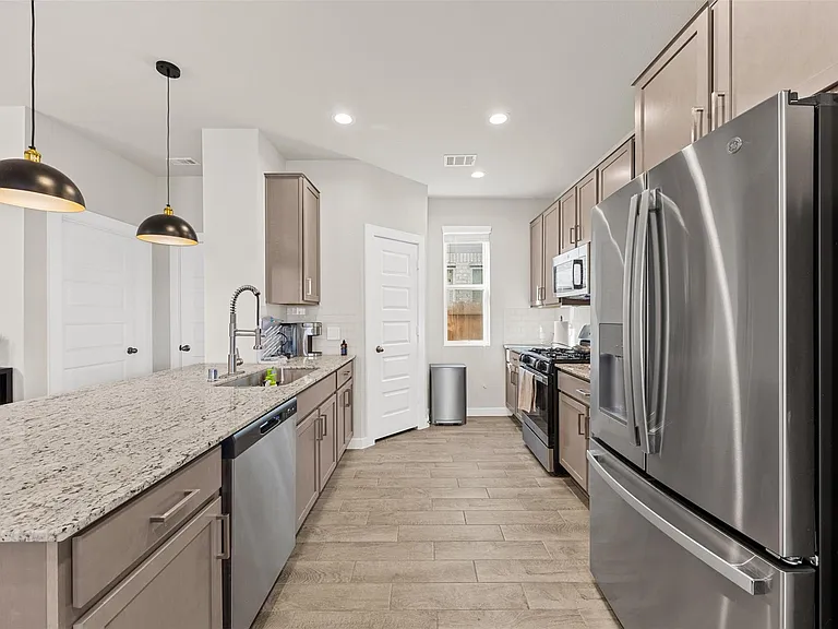 27014 Wandering Glen Ln — Photo 15