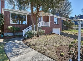 3848 33rd Ave W, Seattle, WA 98199