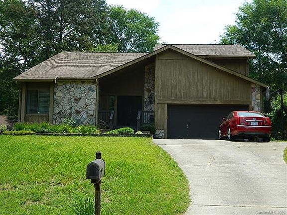 2nd image of 142 Creek Valley Dr #6