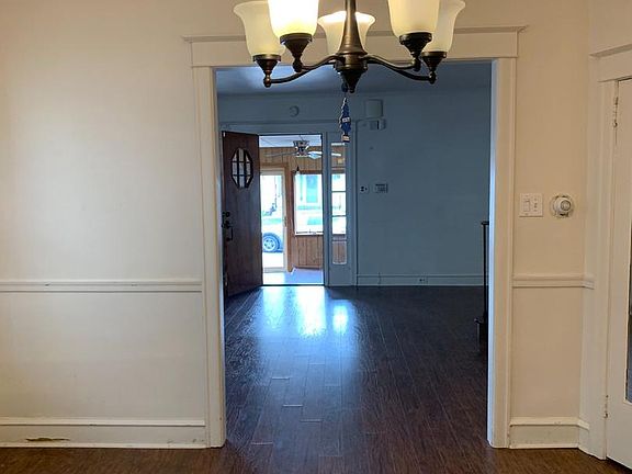 4th image of 7406 Miller Ave