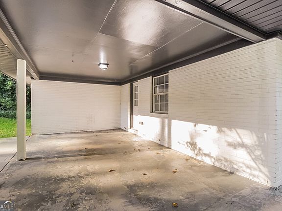 4th image of 1075 Starline Dr SE