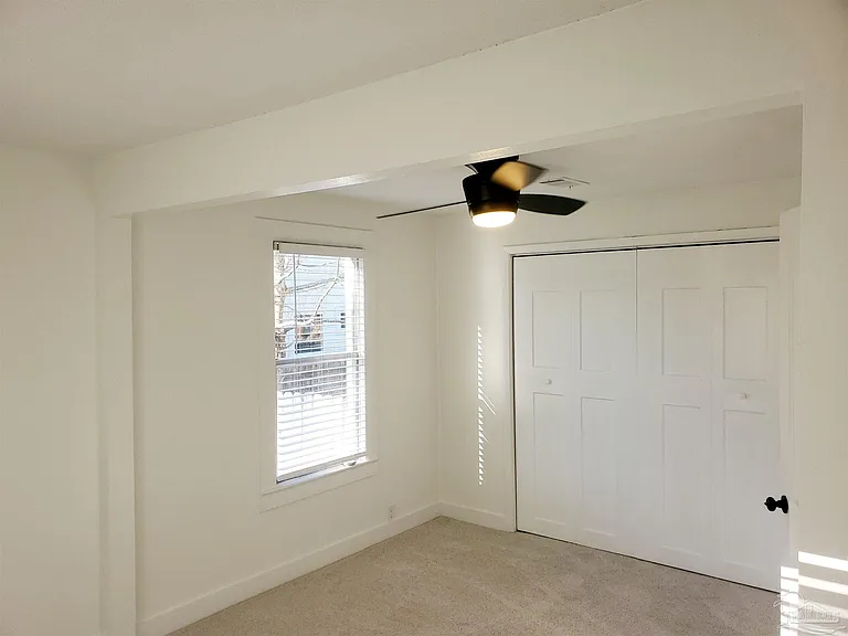1215 N C St — Photo 10