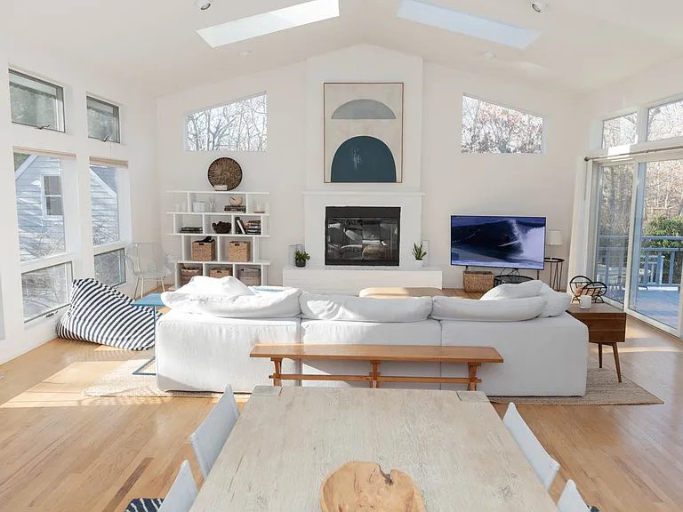 11 Sunburst Ln — Photo 6