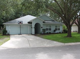 4437 NW 34th Dr, Gainesville, FL 32605