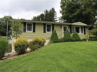 3205 Nob Hill Rd, Zanesville, OH 43701