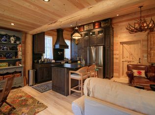 11 Wagon Box Rd, Story, WY 82842