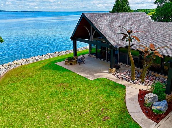 11 Cove Rd