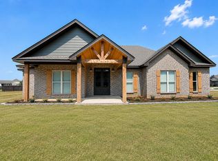 25 Jess Pl, Wetumpka, AL 36092