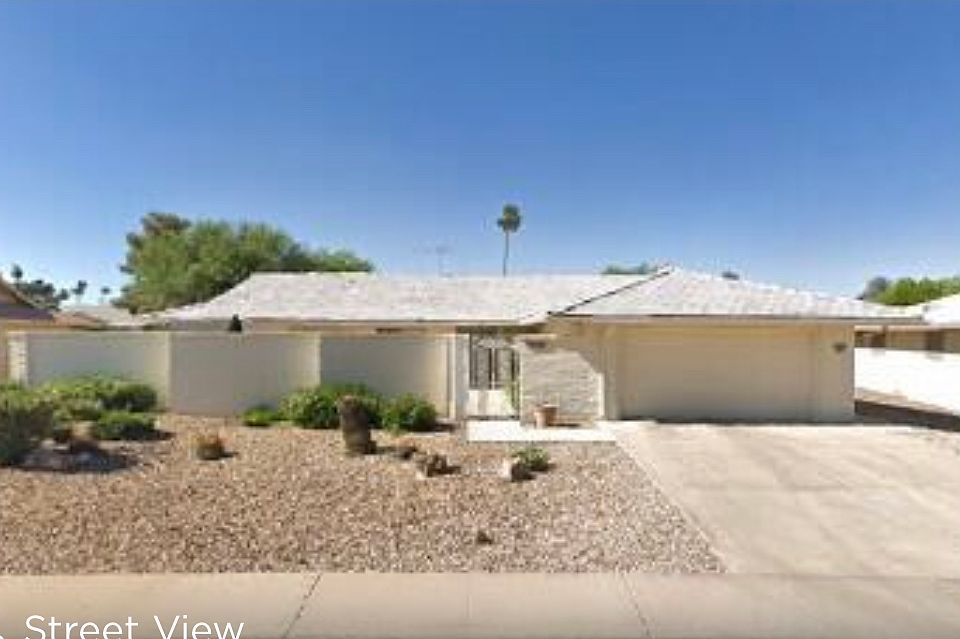 1st image of 9822 W Evergreen Dr