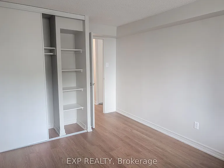 981 Gulf Pl #316 — Photo 15