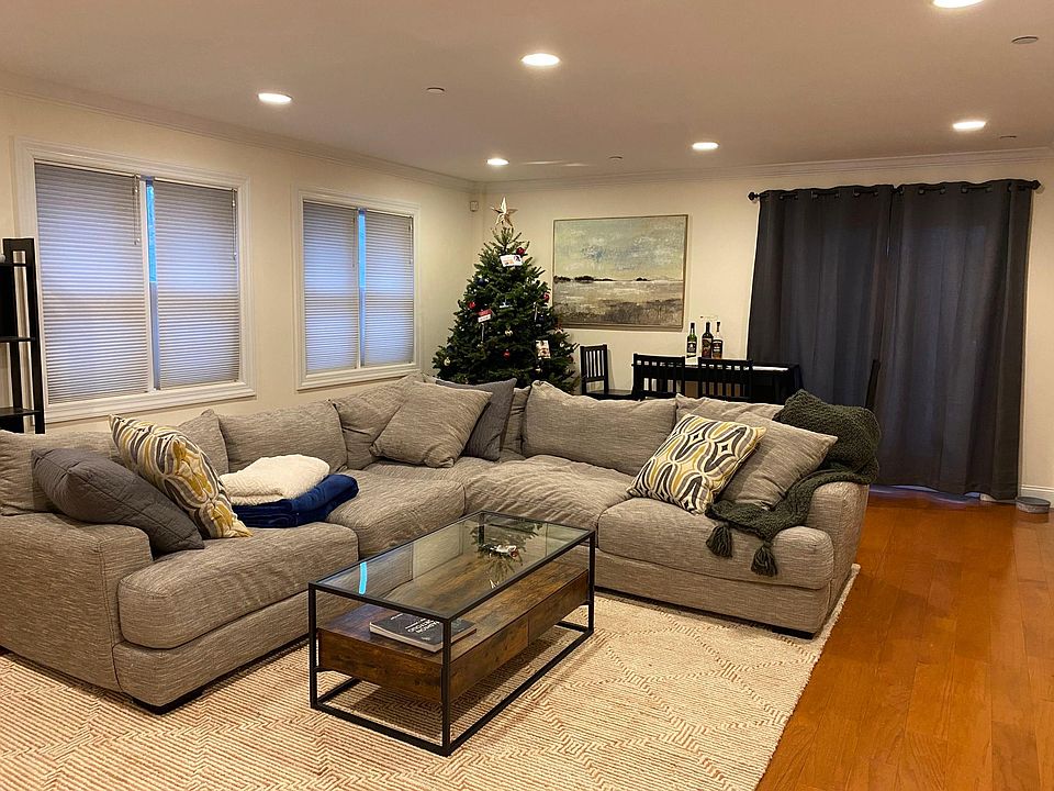1st image of 4223 212th St APT 3C