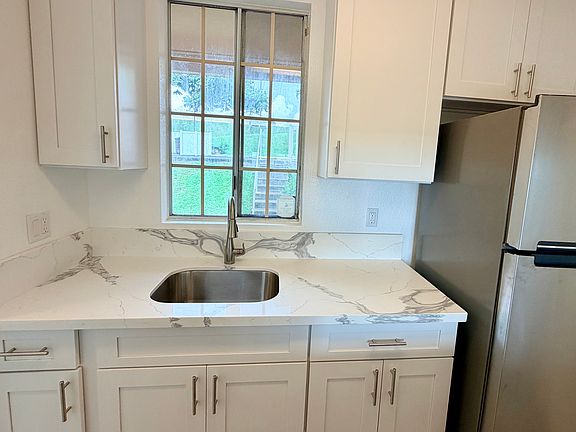 3rd image of 94-098 Manawa Pl #101