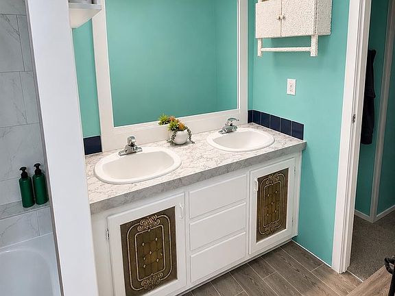 3rd image of 800 S Santa Fe Avenue LOT G16
