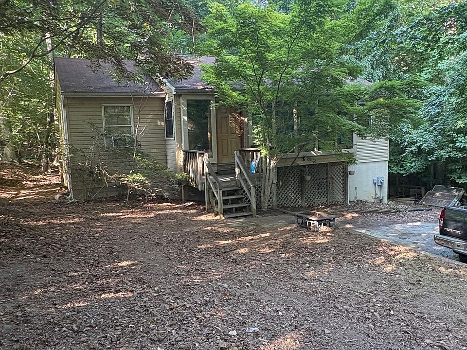 2nd image of 12724 Ranch Ln