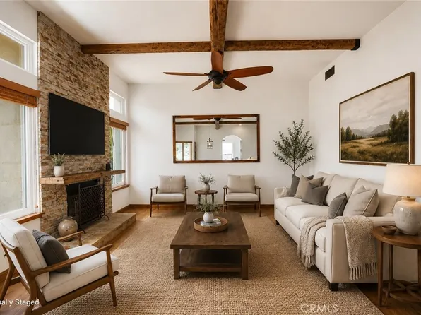 650 Ivywood Ln Unit E, Simi Valley, CA 93065